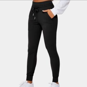 Halara Black High Waisted Cloudful Air Jogger Sweatpants Size Medium Tall G-5